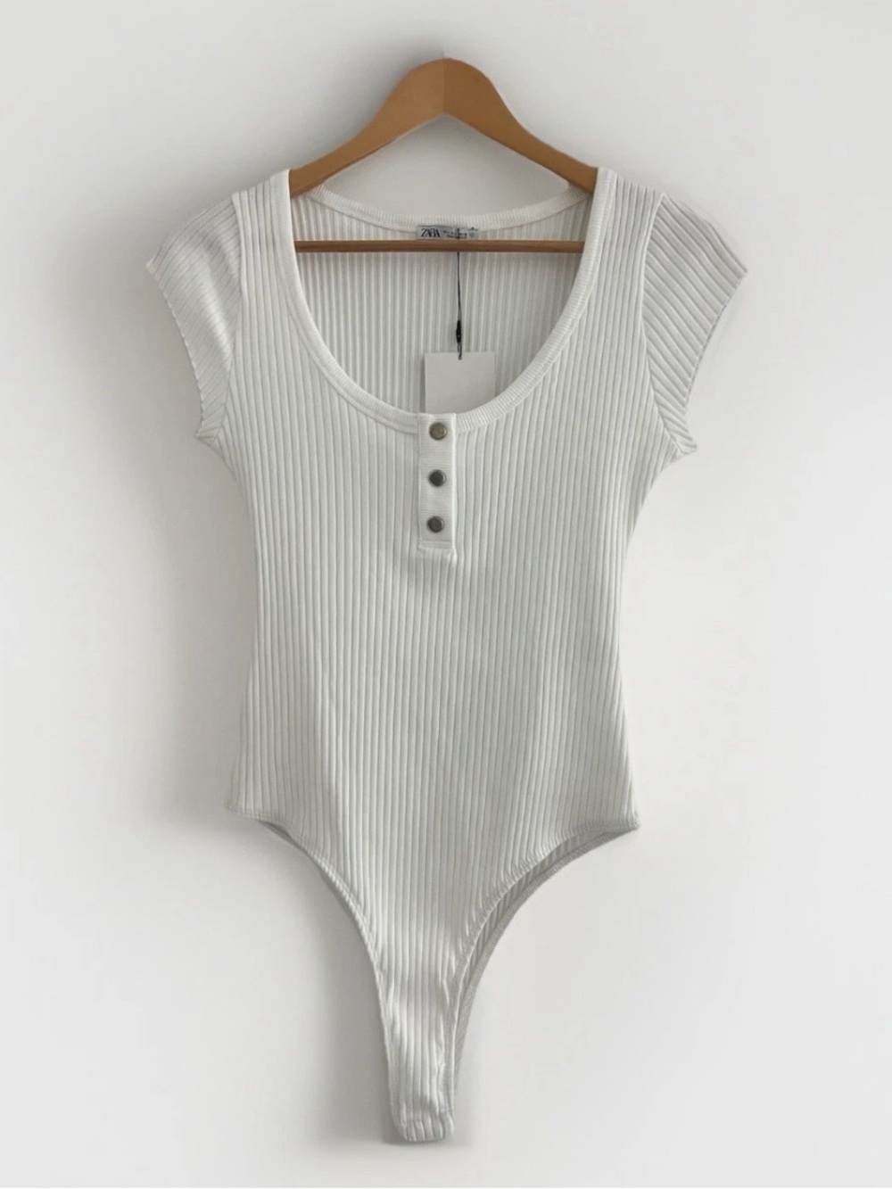 NWT ZARA White Ribbed Henley Scoop-Neck Bodysuit Large